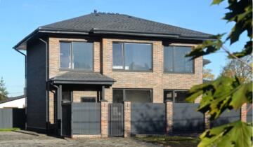 Двухэтажные дома